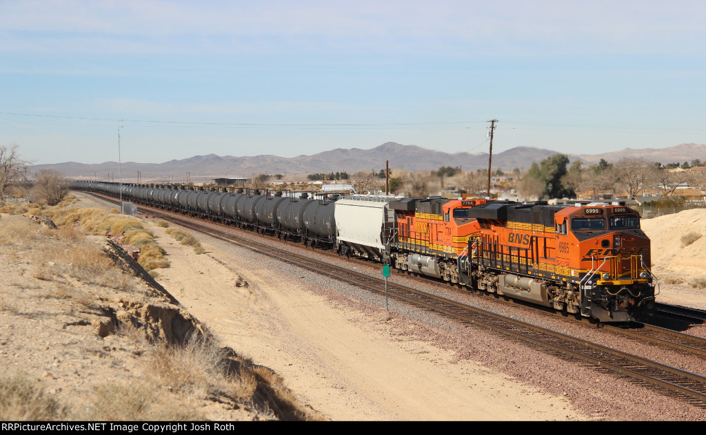 BNSF 6995 & BNSF 7704 DPU